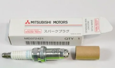 Свеча зажигания MITSUBISHI LANCER CS 03>
